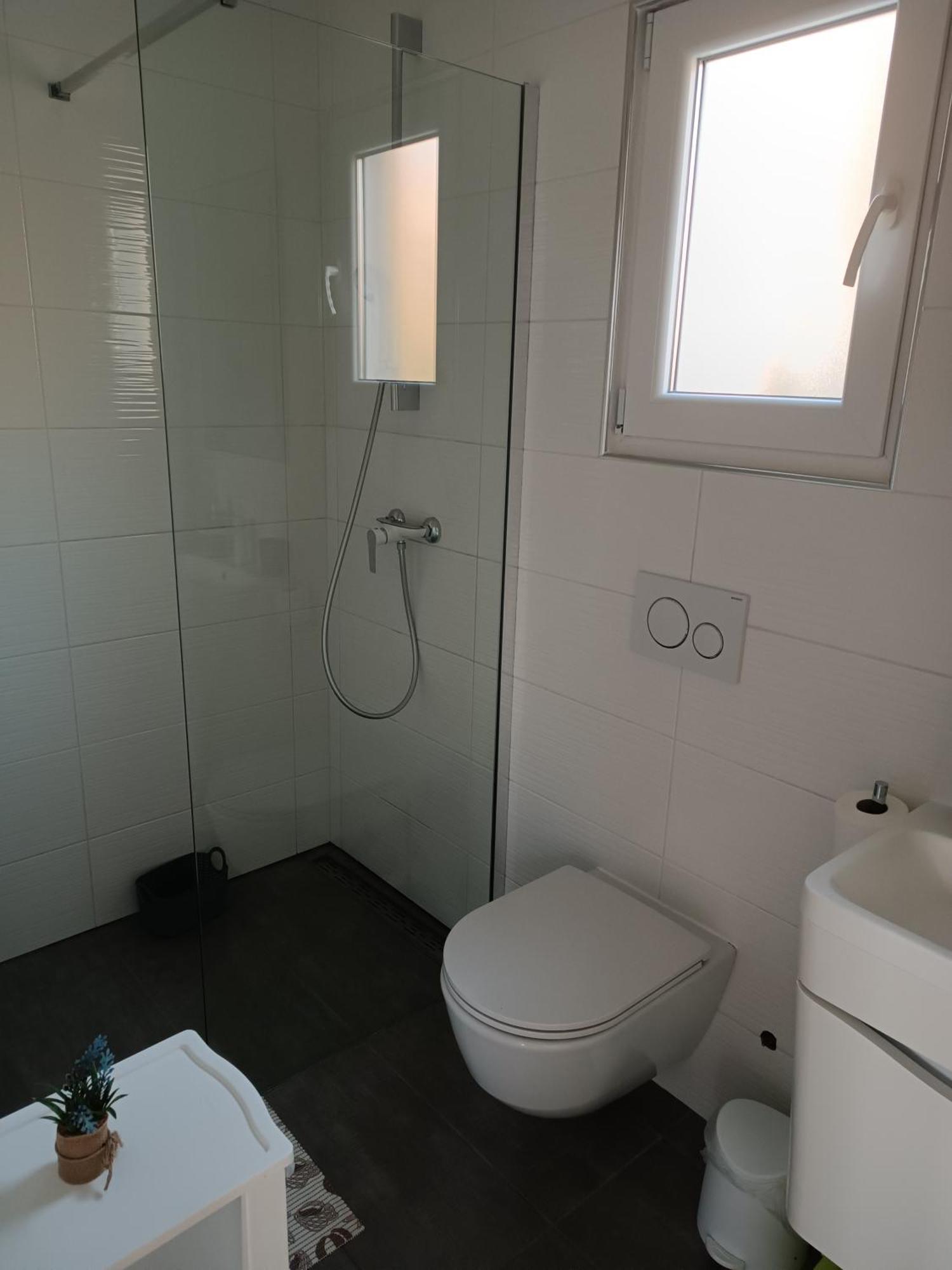 Apartman Mandi Bibinje Ngoại thất bức ảnh